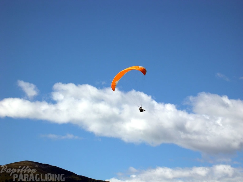 2005 D14.05 Paragliding Luesen 003