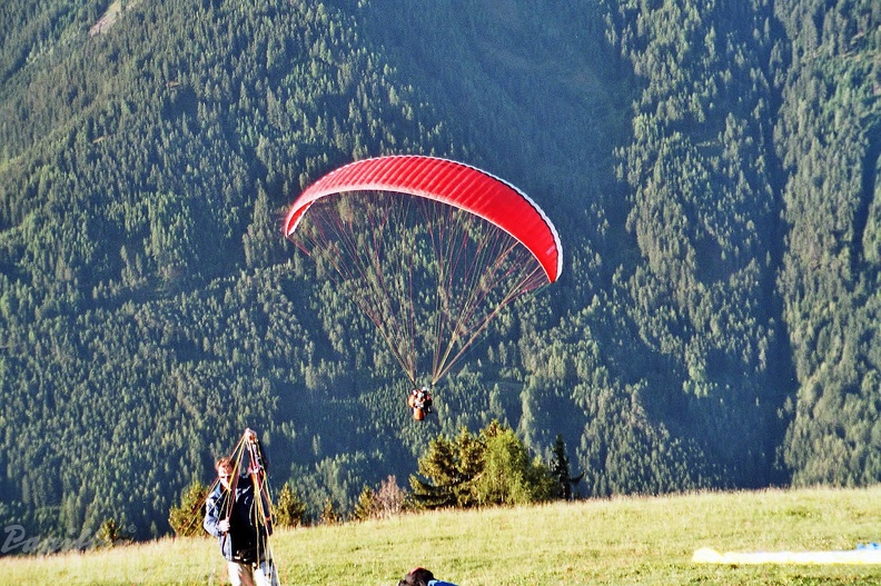 2005 D17.05 Paragliding Luesen 021