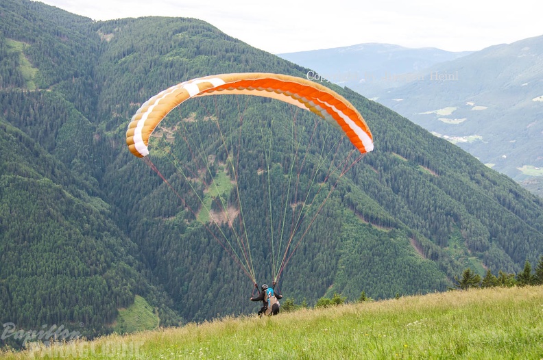 Luesen Paragliding DH25 15-1072