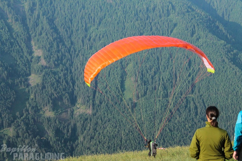 DH25.16-Luesen-Paragliding-1088.jpg