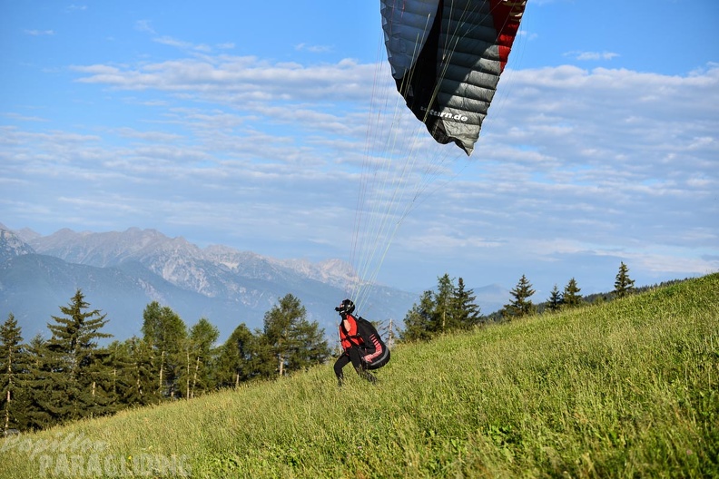 DH35.16-Luesen Paragliding-1205