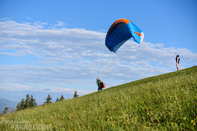DH35.16-Luesen Paragliding-1244