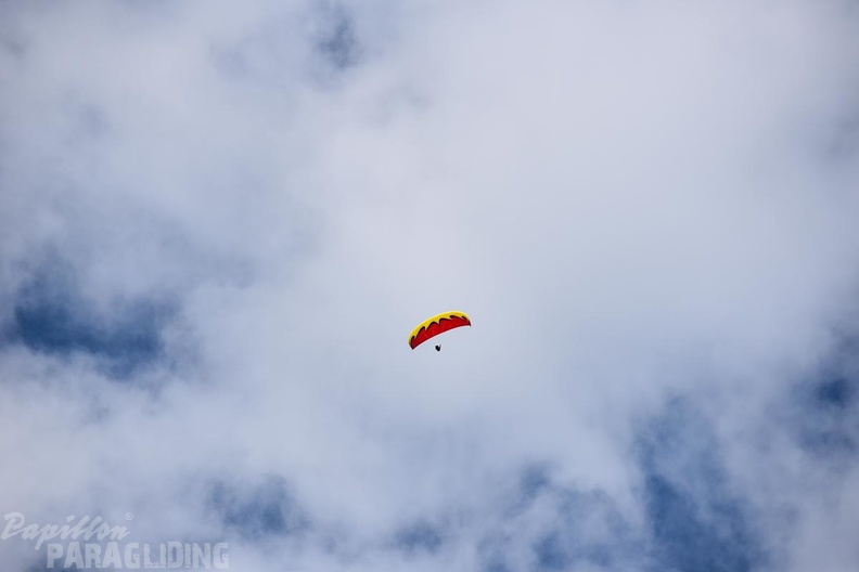 DH35.16-Luesen Paragliding-1487