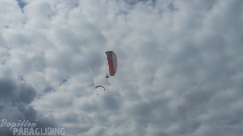 DH35.16-Luesen Paragliding-1490