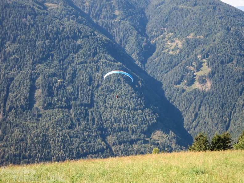 DH35.16-Luesen Paragliding-1549