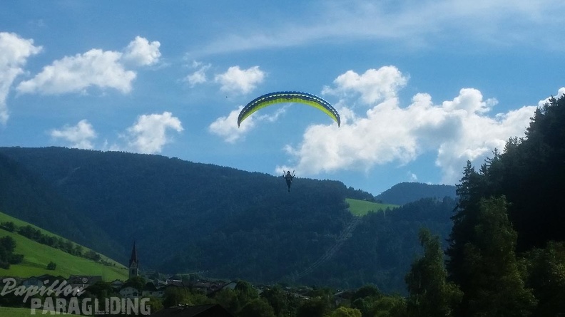 DH35.16-Luesen Paragliding-1566