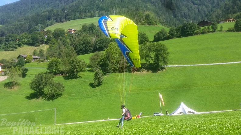 DH35.16-Luesen Paragliding-1567