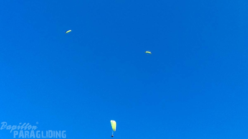DH11.17 Luesen-Paragliding-368