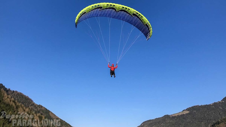 DH13.17_Luesen-Paragliding-186.jpg