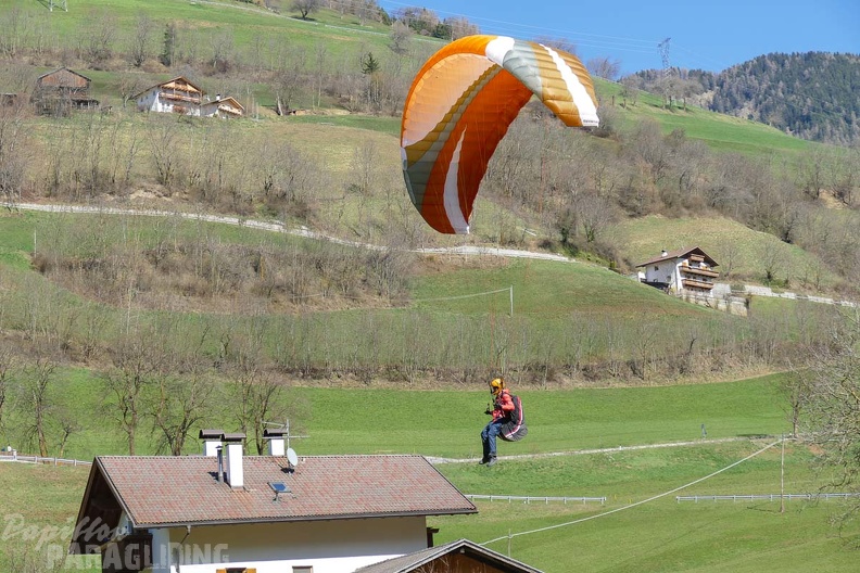 DH13.17_Luesen-Paragliding-395.jpg