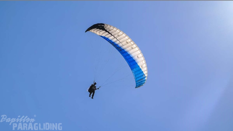 DH27.17_Luesen-Paragliding-180.jpg