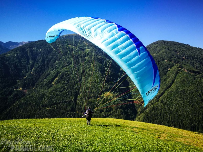 DH29.17 Paragliding-Luesen-104