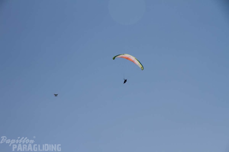 DH34.17 Luesen-Paragliding-146