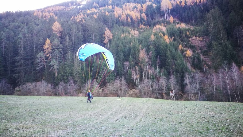DH47.17-Luesen Paragliding-169