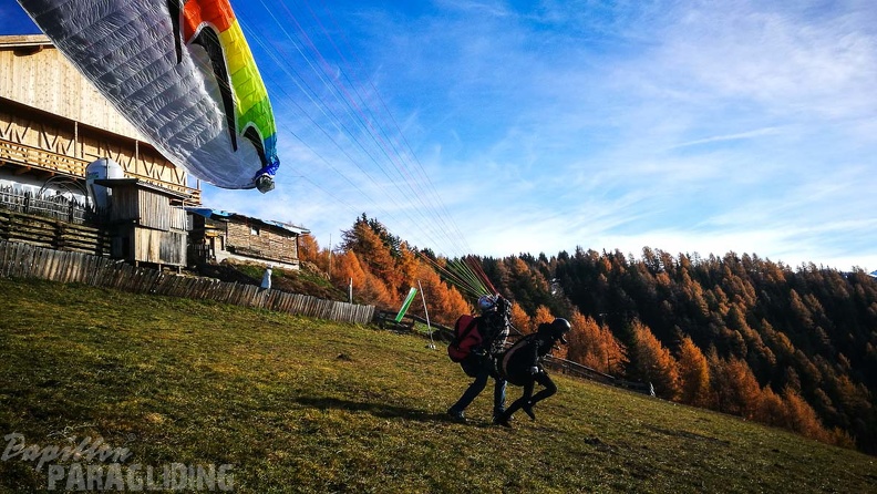 DH47.17-Luesen_Paragliding-198.jpg