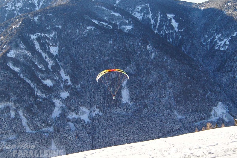 DH1.18 Luesen-Paragliding-183