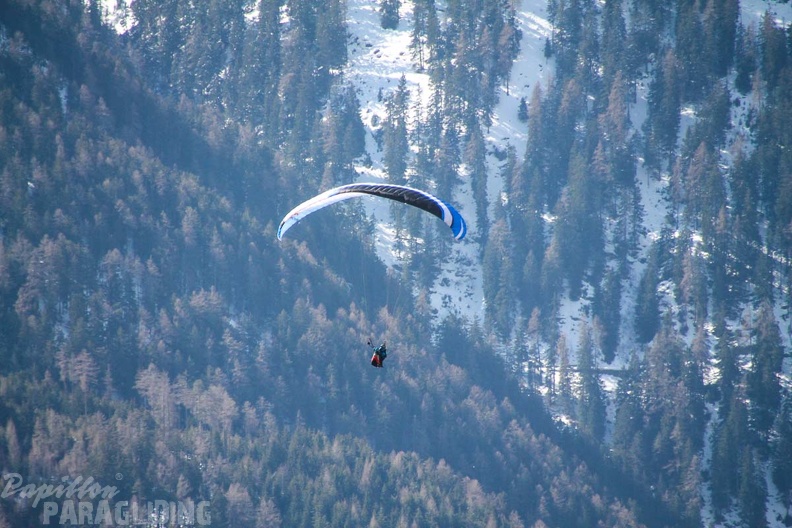 DH12.18 Luesen-Paragliding-125