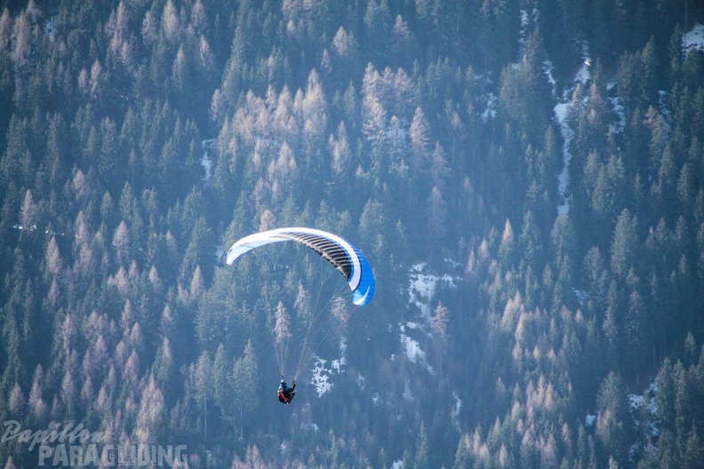 DH12.18_Luesen-Paragliding-152.jpg