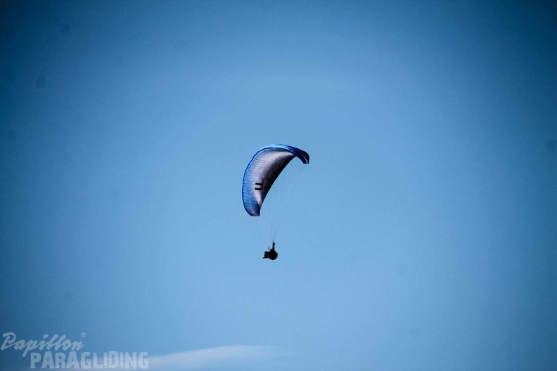 DH12.18 Luesen-Paragliding-178