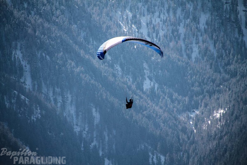 DH12.18 Luesen-Paragliding-246