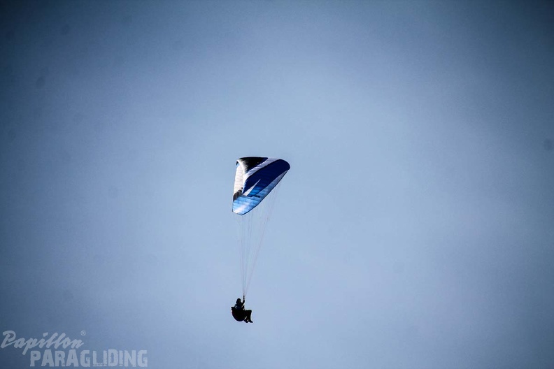 DH12.18 Luesen-Paragliding-286