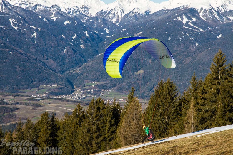 DH14.18 Luesen-Paragliding-1-202