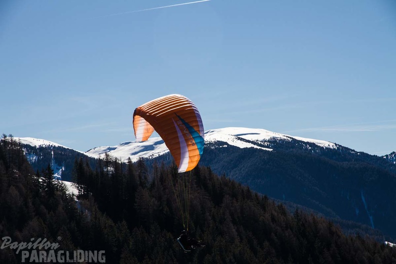 DH14.18 Luesen-Paragliding-1-761