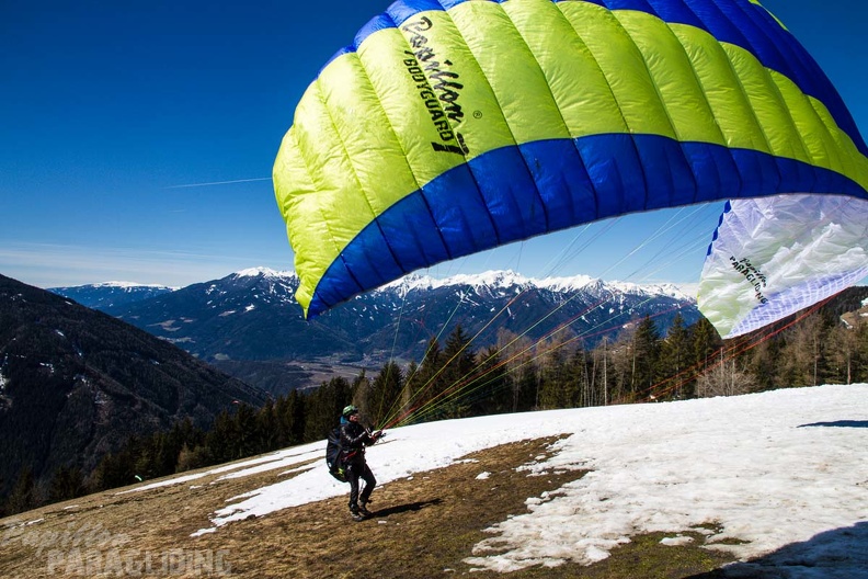 DH14.18 Luesen-Paragliding 3 -422