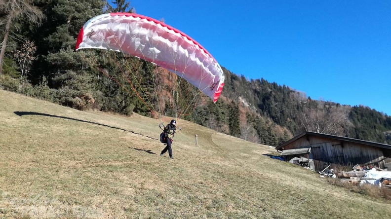 DH50.18 Luesen-Paragliding-384