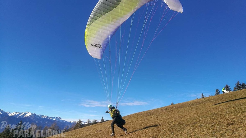 DH52.18_Luesen-Paragliding-313.jpg