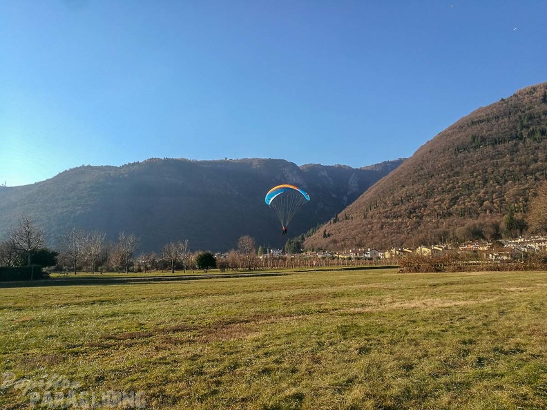 DH1.19_Luesen-Paragliding-352.jpg