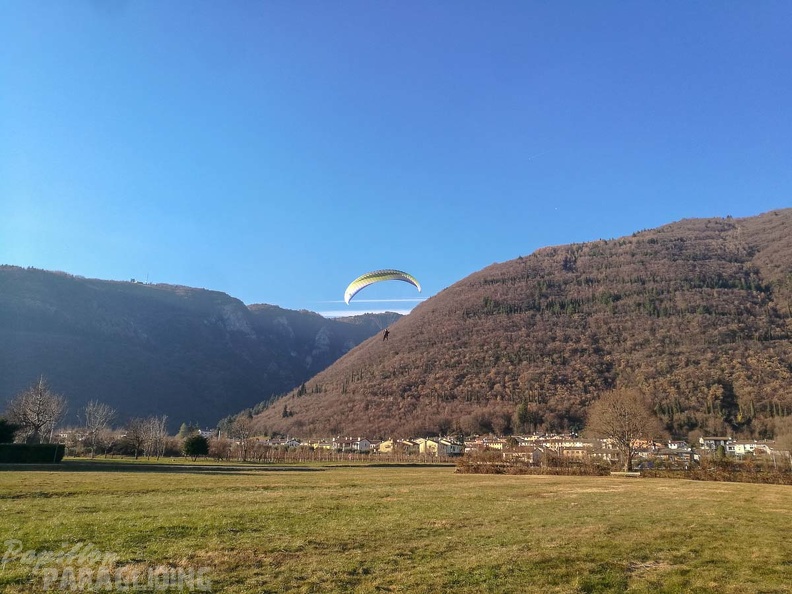 DH1.19_Luesen-Paragliding-369.jpg