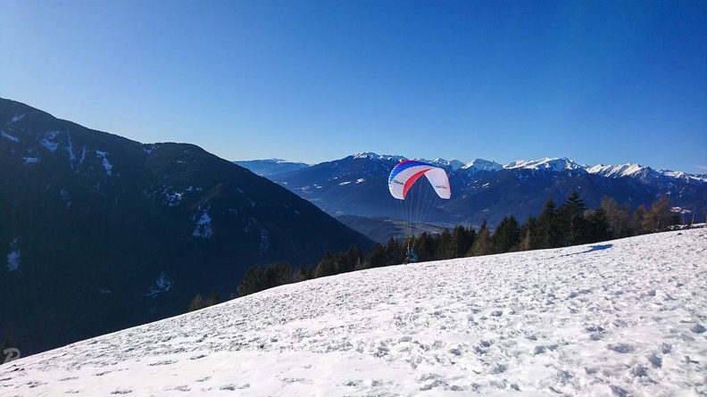 DH1.20 Luesen-Paragliding-Winter-219