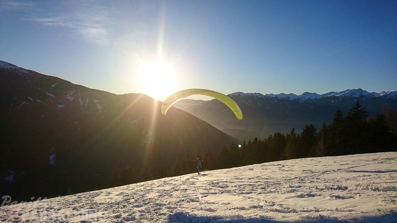 DH1.20 Luesen-Paragliding-Winter-260