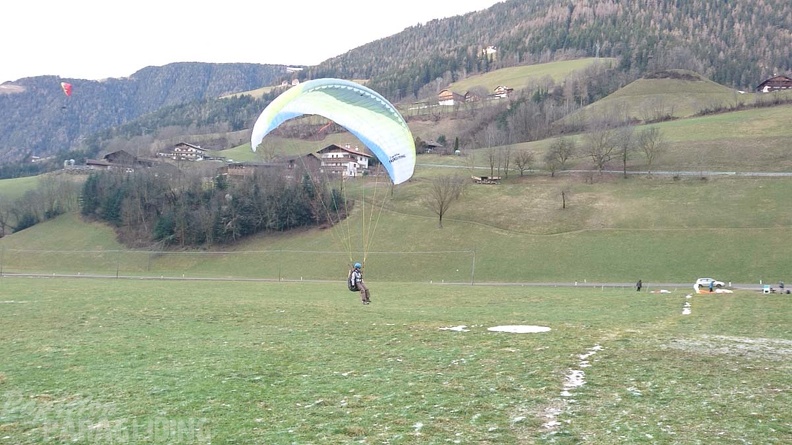 DH1.20 Luesen-Paragliding-Winter-308