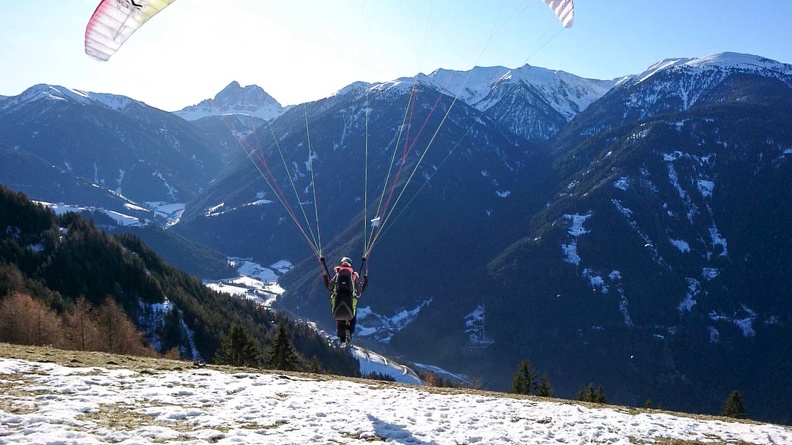 DH1.20 Luesen-Paragliding-Winter-385