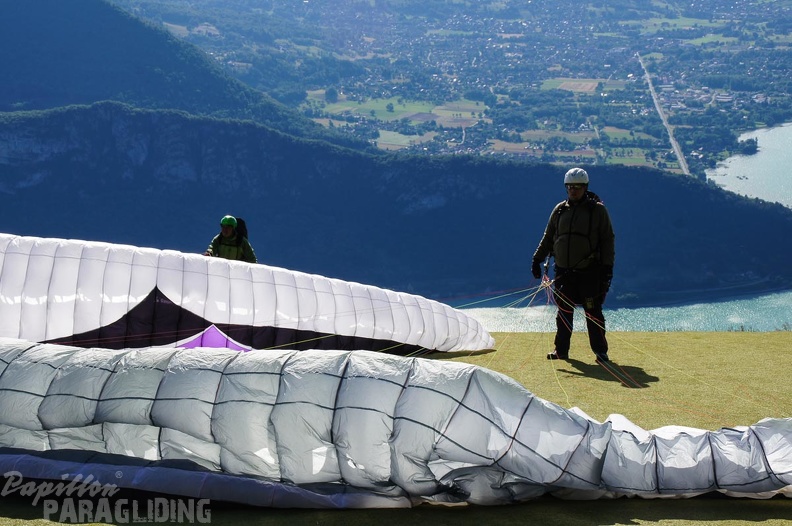 FY26.16-Annecy-Paragliding-1055.jpg