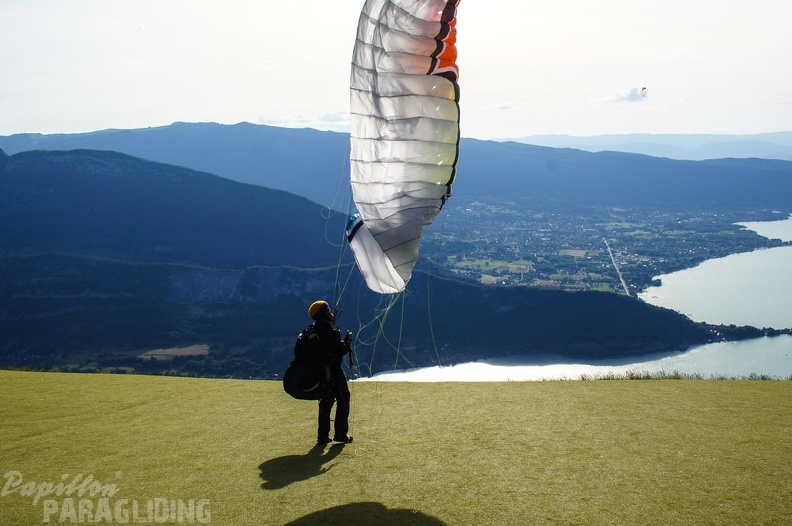 FY26.16-Annecy-Paragliding-1072.jpg
