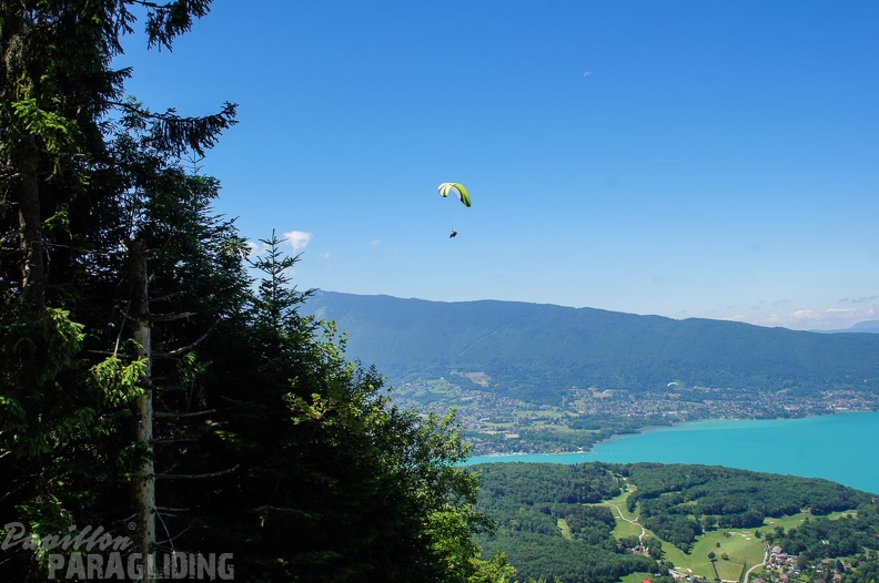 FY26.16-Annecy-Paragliding-1096