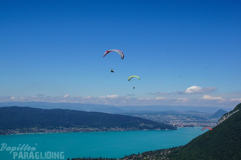 FY26.16-Annecy-Paragliding-1100.jpg