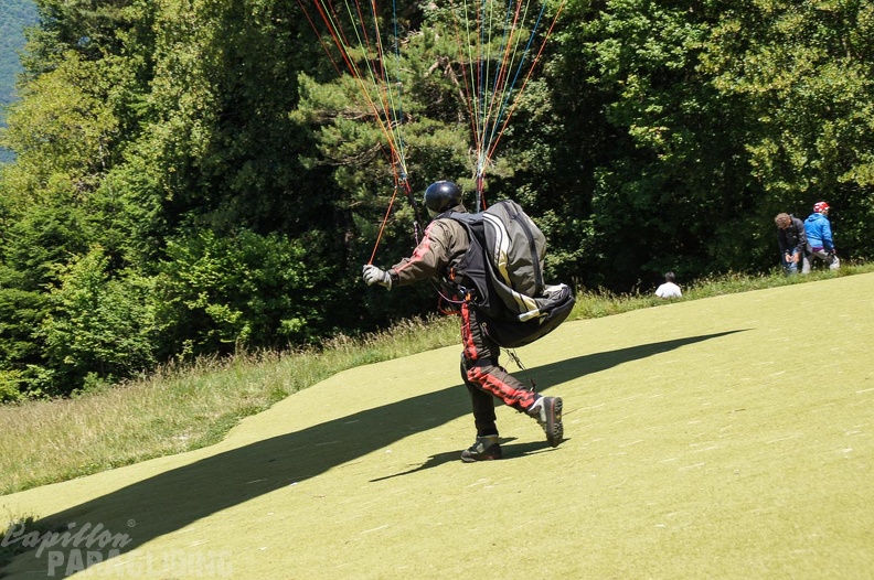 FY26.16-Annecy-Paragliding-1123.jpg