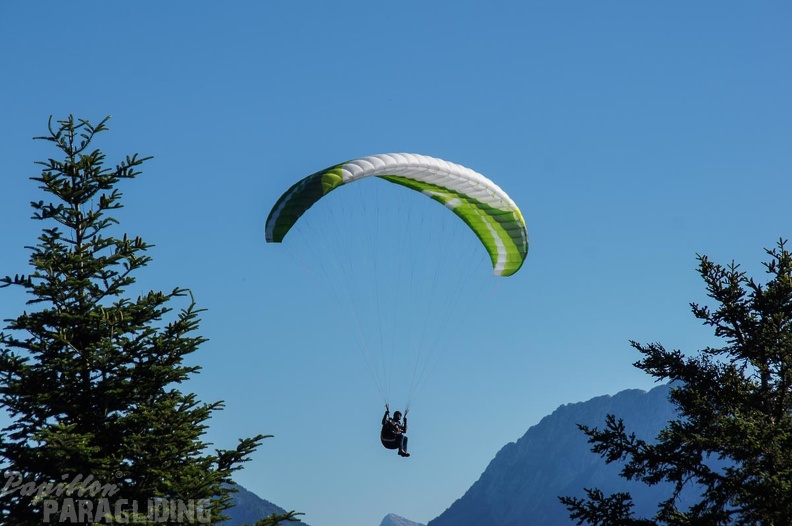FY26.16-Annecy-Paragliding-1197