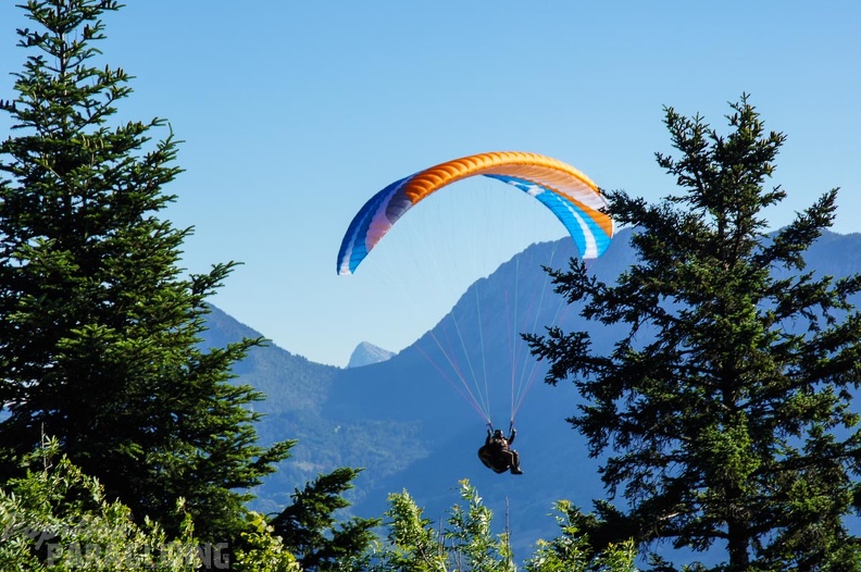 FY26.16-Annecy-Paragliding-1209.jpg