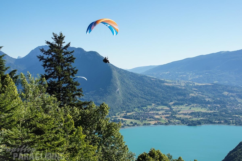 FY26.16-Annecy-Paragliding-1210.jpg