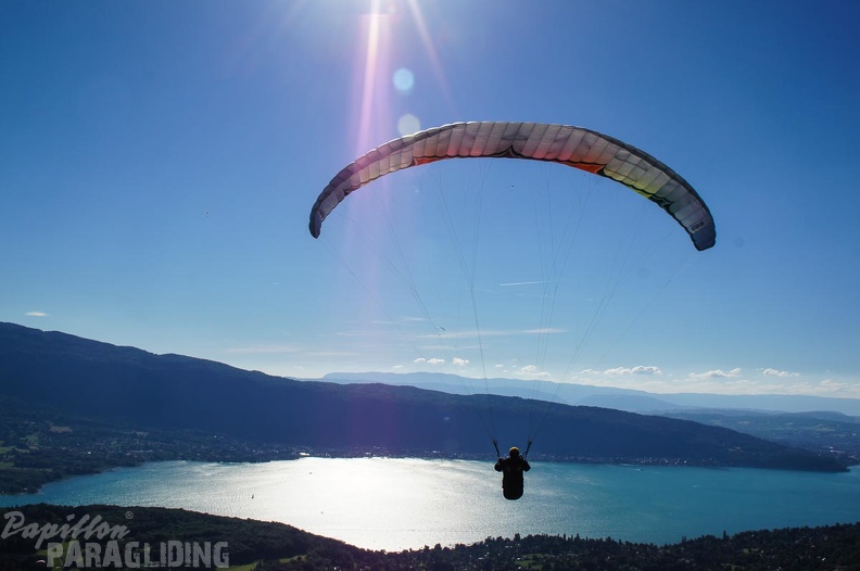 FY26.16-Annecy-Paragliding-1220