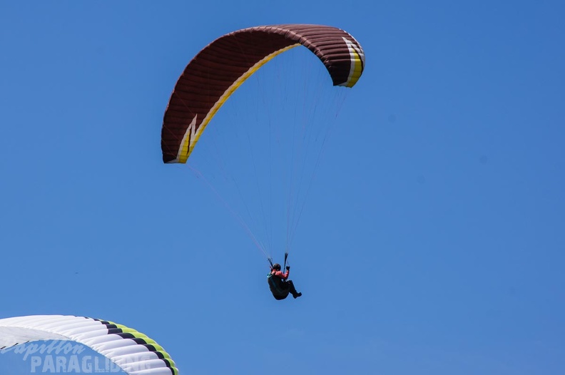 FY26.16-Annecy-Paragliding-1331.jpg