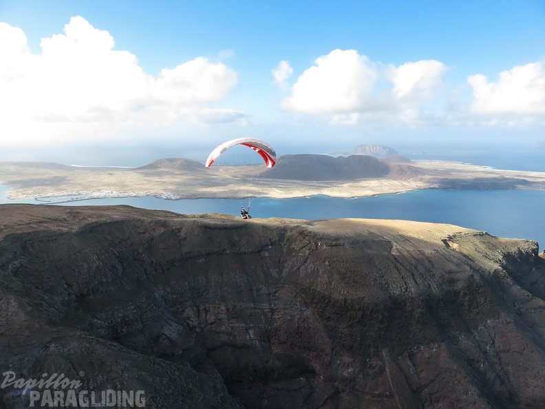 lanzarote-paragliding-195