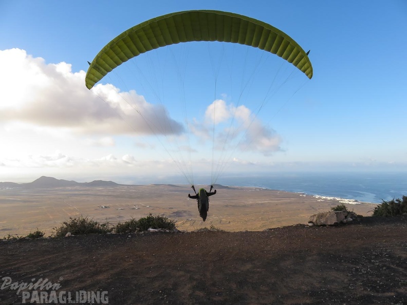 lanzarote-paragliding-399.jpg