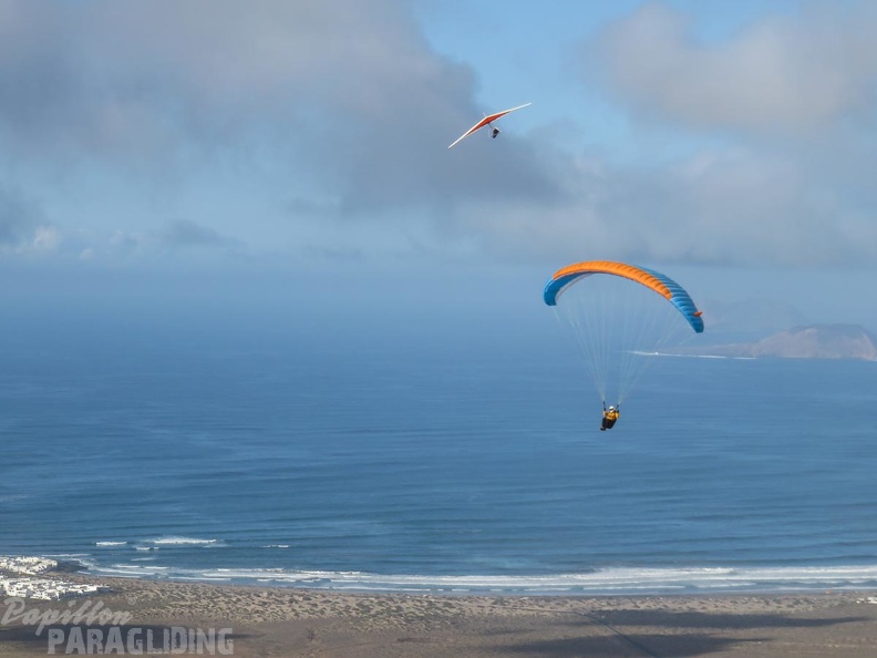 lanzarote-paragliding-447.jpg