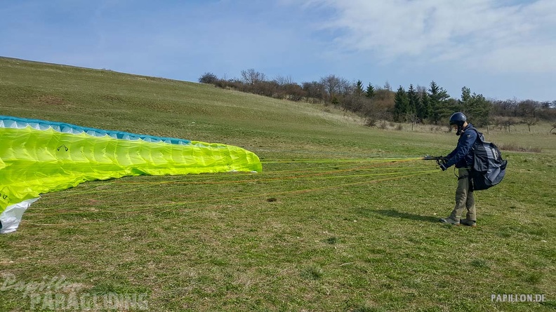 fg14.19 paragliding-123